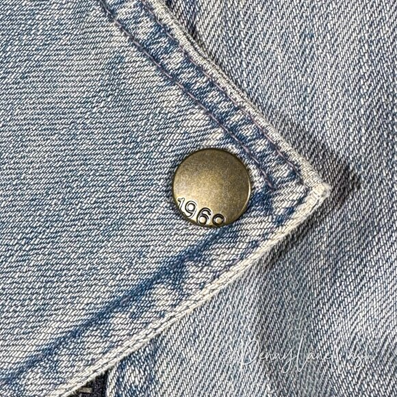 NWT Gap 1969 Denim Biker Jacket Beach Blue Size Medium - Picture 9 of 13